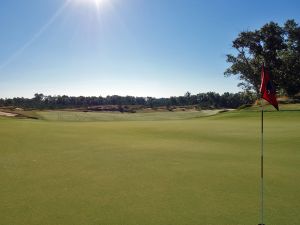 Mammoth Dunes 10th Green